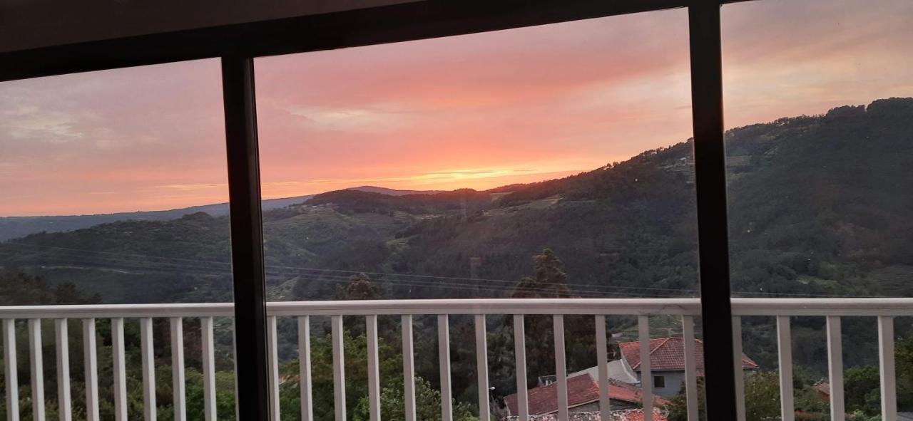 Вилла Casa Da Vina - Ribeira Sacra Ногейра-де-Рамуин Экстерьер фото